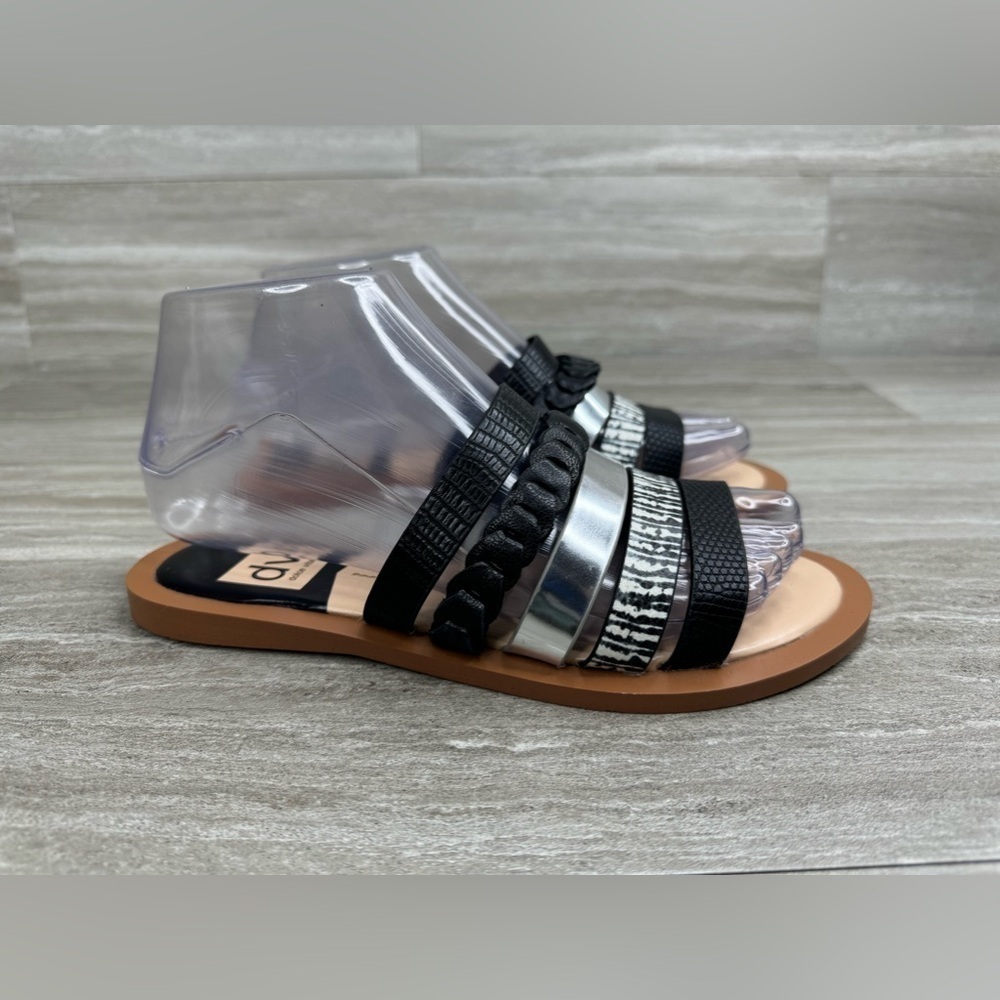 NEW Dolce Vita Multi Strap Flat Sandals Womens Size 6.5